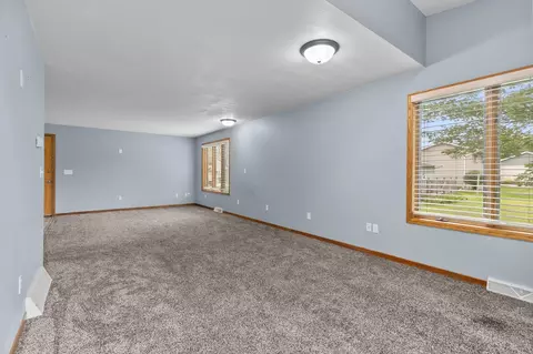 2250 W Glendale Ave, Appleton, WI 54914 photo 10