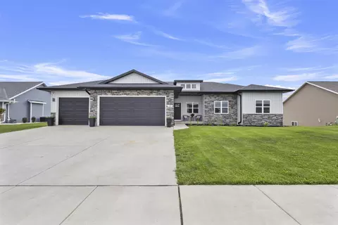 337 Battery Ave, De Pere, WI 54115