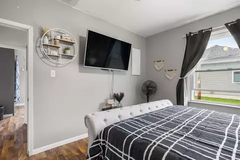 Bedroom - 208 E 2nd St, Kimberly, WI 54136 photo 2 of 2