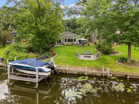 4941 Rivermoor Dr, Omro, WI 54963