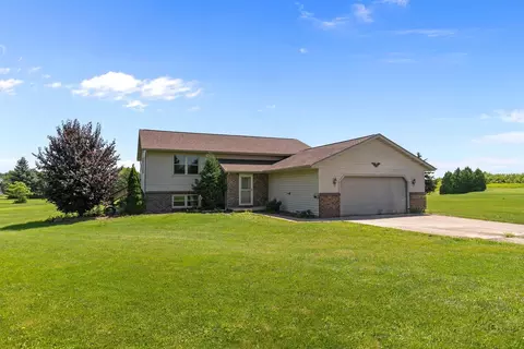 w1180 County Road Z, Kaukauna, WI 54130