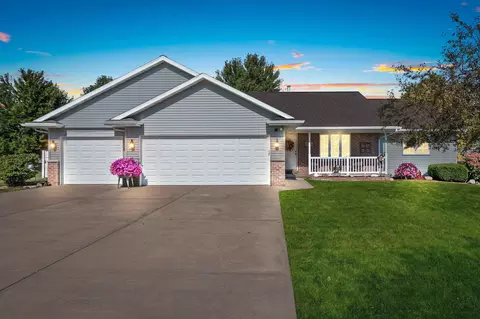 2236 Nick Ln, De Pere, WI 54115