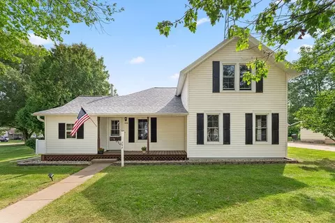 298 E Liberty St, Berlin, WI 54923
