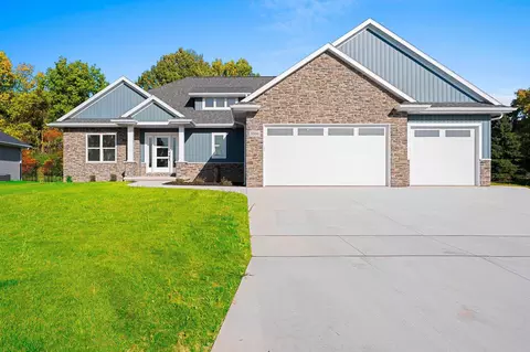 3566 W Hank Ave, De Pere, WI 54115