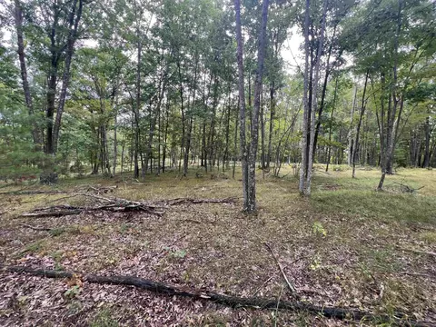 rhett lane, Wausaukee, WI 54177