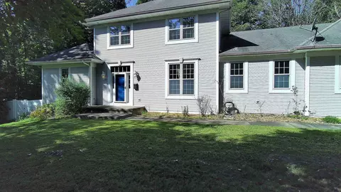 2055 S Tanager Ln, Suamico, WI 54313