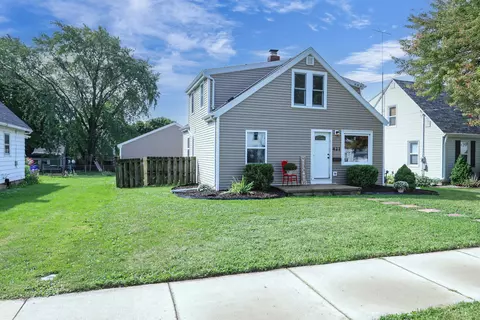 421 W 10th St, Kaukauna, WI 54130
