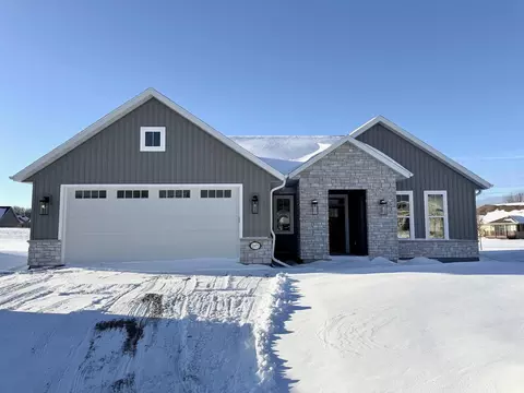 2973 Georgetown Pl, Menasha, WI 54952