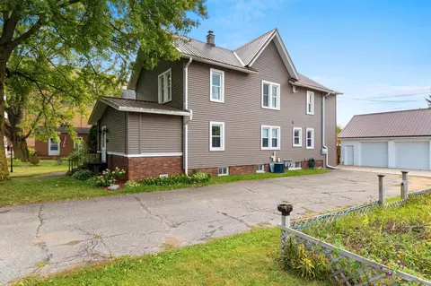 137 N Cecil St, Bonduel, WI 54107