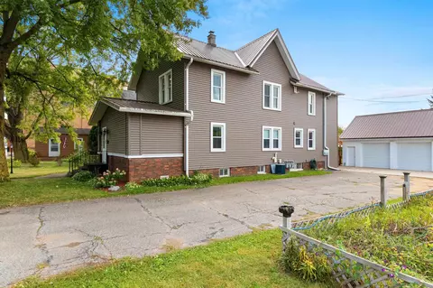 137 N Cecil St, Bonduel, WI 54107
