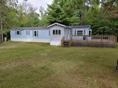 w10508 North Zak Lane, Crivitz, WI 54114