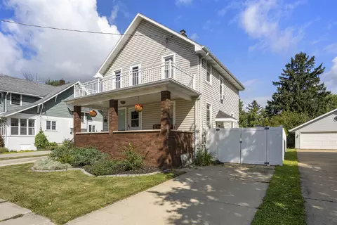 Exterior - 912 W Winnebago St, Appleton, WI 54914 photo 1 of 8