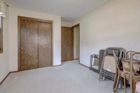 Bedroom - 1015 E Marnie Ln, Appleton, WI 54911 photo 6 of 6