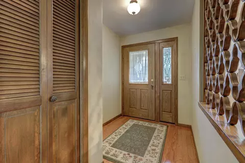 Entry Way - 1015 E Marnie Ln, Appleton, WI 54911 photo 1 of 1