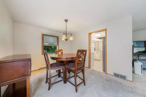 94 Crestview Dr, Appleton, WI 54915 photo 30
