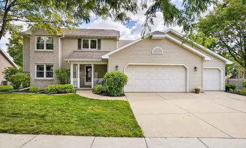 3608 S Whip Poor Will Ln, Appleton, WI 54915
