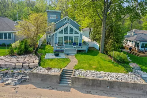 4399 Anapaula Ln, Green Bay, WI 54311
