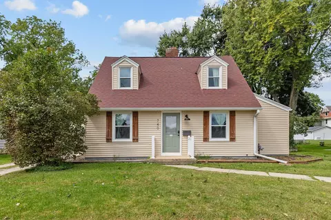 740 Newbury St, Ripon, WI 54971
