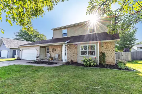 814 E Gile Cir, De Pere, WI 54115