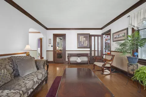 Living - 1201 W Winnebago St, Appleton, WI 54914 photo 4 of 4