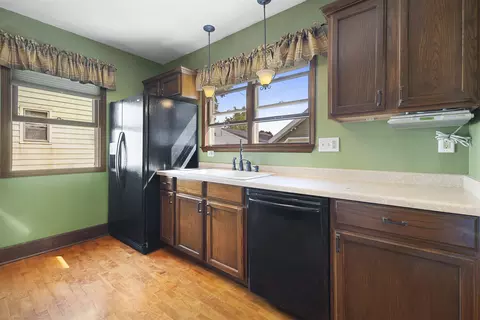 Kitchen - 1201 W Winnebago St, Appleton, WI 54914 photo 2 of 4
