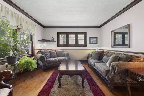Living - 1201 W Winnebago St, Appleton, WI 54914 photo 1 of 4
