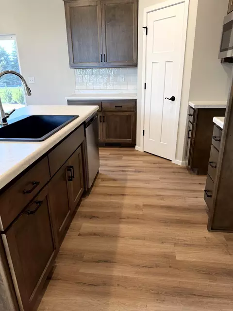 Kitchen - n9315 Gemstone Court, Appleton, WI 54915 photo 2 of 3