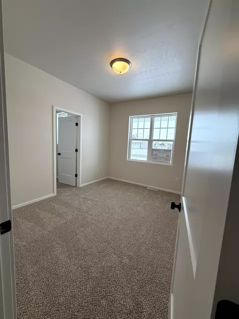Bedroom - n9355 Gemstone Court, Appleton, WI 54915 photo 2 of 3