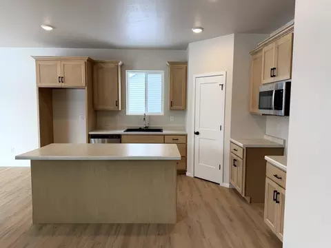 Kitchen - n9355 Gemstone Court, Appleton, WI 54915 photo 1 of 2
