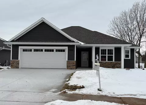 n9355 Gemstone Court, Appleton, WI 54915