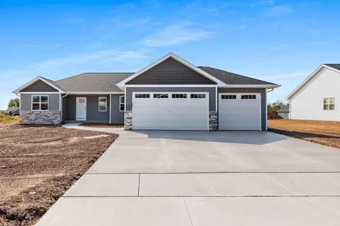 w7072 Jaclyn Lane, Greenville, WI 54942