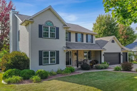 1986 Tyler Ln, De Pere, WI 54115