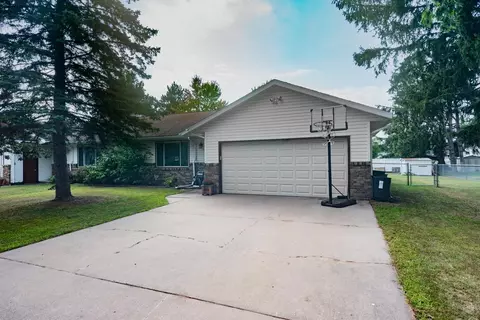 2031 Washington Ave, Plover, WI 54467