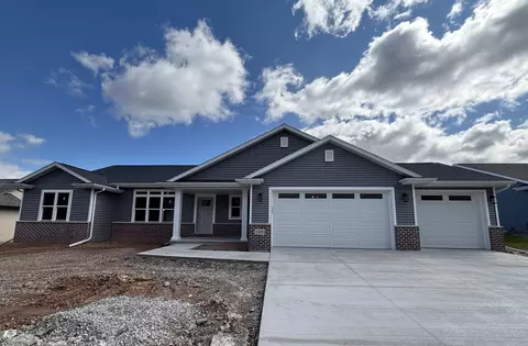 3141 Toad Island Trl, De Pere, WI 54115