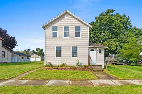 232 N Main St, Kimberly, WI 54136