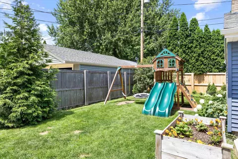 Exterior - 518 E Roosevelt St, Appleton, WI 54911 photo 5 of 5