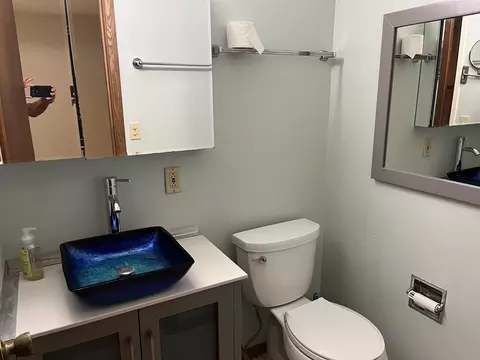 Bath - 1118 E Grant St, Appleton, WI 54911 photo 2 of 4
