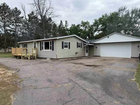n6889n6 N Th St, Crivitz, WI 54114