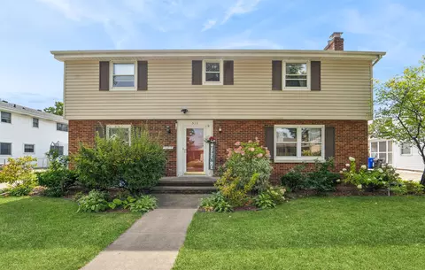 513 E Greenfield St, Appleton, WI 54911