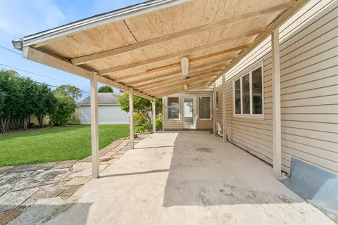 513 E Greenfield St, Appleton, WI 54911 photo 33