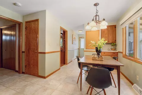 513 E Greenfield St, Appleton, WI 54911 photo 12