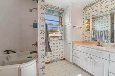 513 E Greenfield St, Appleton, WI 54911 photo 26
