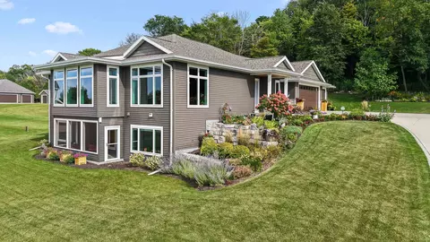 n9235 Meyer Court, Fond Du Lac, WI 54937