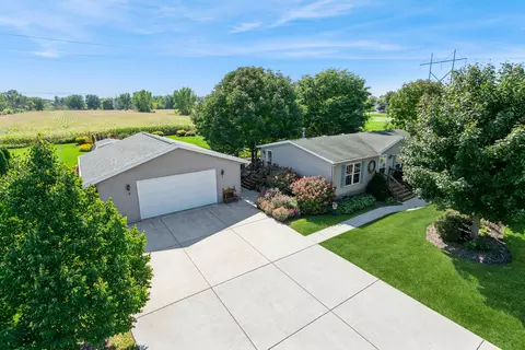w2063 Tim Drive, Brillion, WI 54110