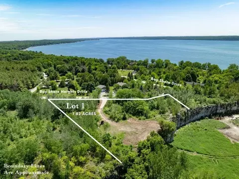 bay shore heights drive, Sturgeon Bay, WI 54235