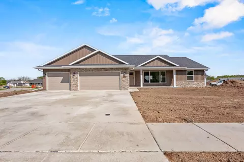 2588 S Stellita Cir, De Pere, WI 54115