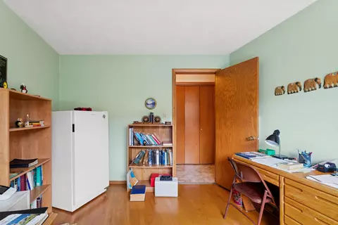 Bedroom - 718 E Lindbergh St, Appleton, WI 54911 photo 4 of 4