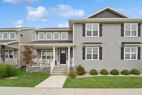307 Red Cedar Pkwy, Kimberly, WI 54136