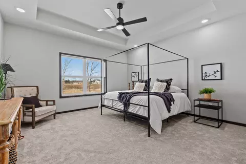 Bedroom - 3710 E Callalilly Ln, Appleton, WI 54913 photo 1 of 3