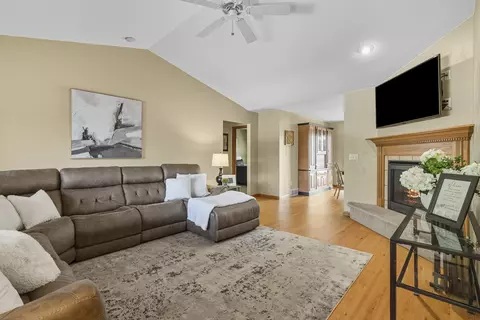 1663 W Little Ranch Rd, Appleton, WI 54913 photo 6